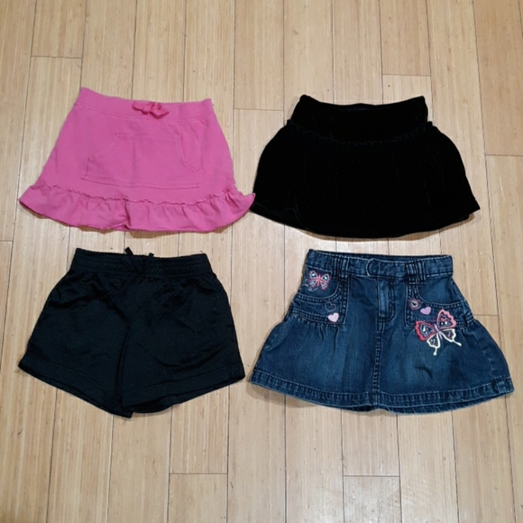 Old Navy Other - 4/$20 Girls 3 skirts and 1 pair of shorts